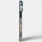 霧の深い森の中の一人の鹿 Case-Mate iPhoneケース (裏面 / 右)