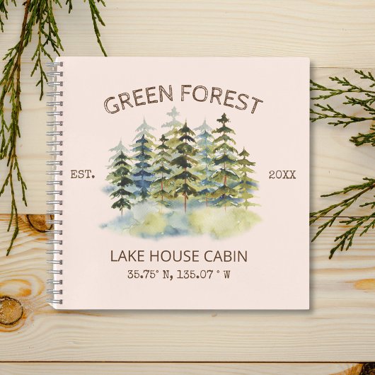 霧の緑の森の水の色キャビンのゲストブック ノートブック