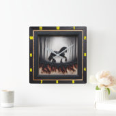 霧の跡：カスタマイズ可能なチャーレッド木材フリージアンアート スクエア壁時計 (ホーム)