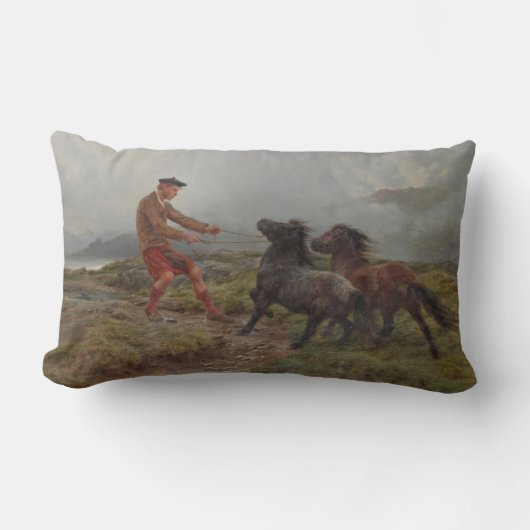 霧の高い高原の風景の中の2つのシェトランドポニー ランバークッション (正面)