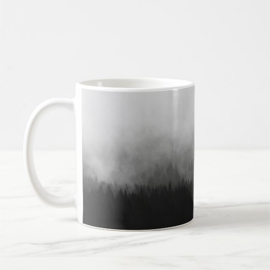 霧を有する木のシルエット コーヒーマグカップ (左)