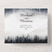 霧ミニマルの多いトウヒの森の結婚自然 オールインワン招待状 (裏面)