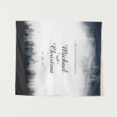 霧ミニマルの多いトウヒの森の結婚自然 タペストリー (正面(横))