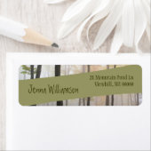 霧モダンの森の緑の斜めリボン ラベル (インサイチュ)