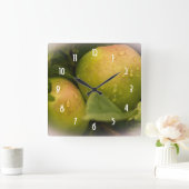 霧深いボーダーが付いている新しい緑のりんご スクエア壁時計 (ホーム)