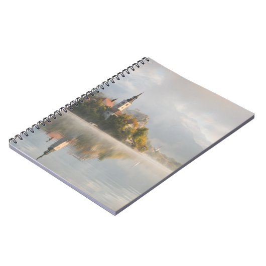 霧深い日の出湖はノートを出血させました ノートブック (左側)