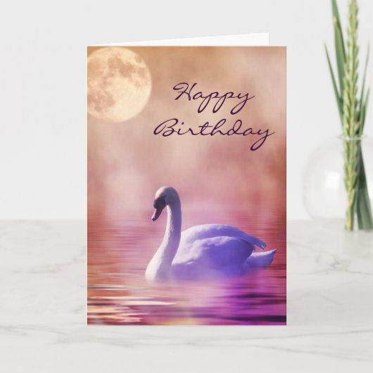 霧深い湖の白鳥。 ハッピーバースデー カード (正面)