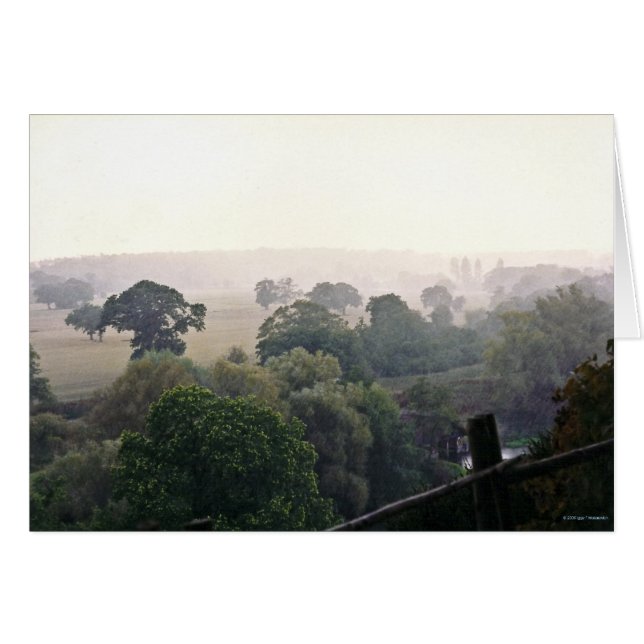 霧深い英国分野 (正面横)