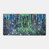 青いお洒落緑のグリッターがモノグラムを乾燥 デスクマット (正面)
