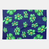 青いお洒落背景に緑の花のデイジー キッチンタオル (横)