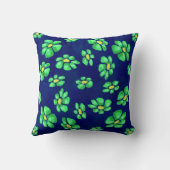 青いお洒落背景に緑の花のデイジー クッション (裏面)