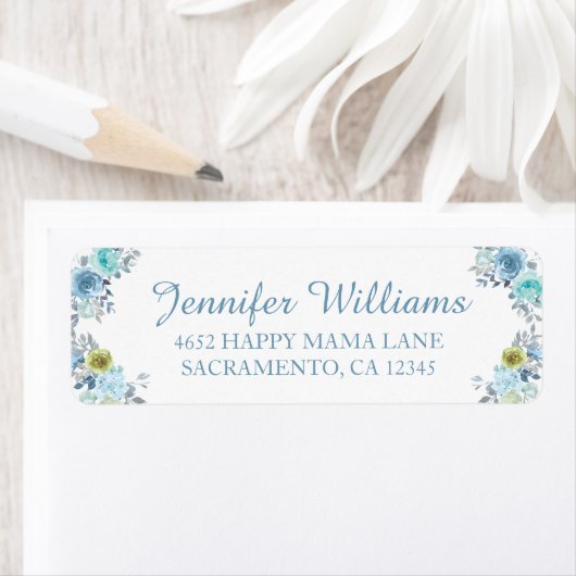 青いかわいらしフローラ男の子のシャワー ラベル (インサイチュ)