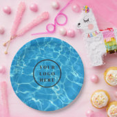 青いきらめくスイミングプールの水あなたのロゴを追加 ペーパープレート (パーティー)