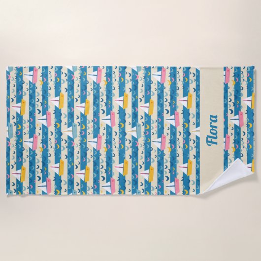 青いに浮かぶレトロピンクの帆船の幸ストライプせ ビーチタオル (正面)