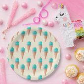 青いアイスクリームのコーンパターン、淡い黄色 ペーパープレート (パーティー)