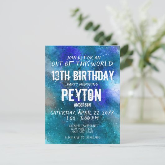 青いアクアギャラクシー水彩誕生日招待状 ポストカード (スタンド正面)