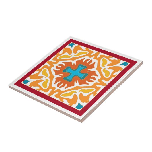 青いアクセントの激しいオレンジスペインのなタイル タイル (側面)