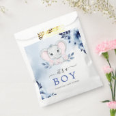 青いアネモネを持つゾウ男の子のシャワー フェイバーバッグ (封をした状態)