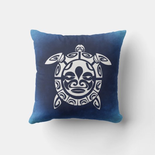 青いアフリカの種族のマスクのウミガメ クッション (裏面)