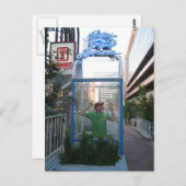 青いイグアナ – 縦 ポストカード (正面/裏面)