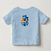 青いイルカの波飛び越し トドラーTシャツ (裏面)