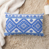 青いウクライナクロスステッチ刺繍枕 ランバークッション (ブランケット)