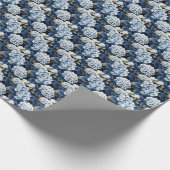 青いエレガントアジサイの花をタイル状に並べた ラッピングペーパー (角)