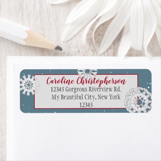 青いエレガント白い犬の猫の雪の結晶クリスマス ラベル (インサイチュ)