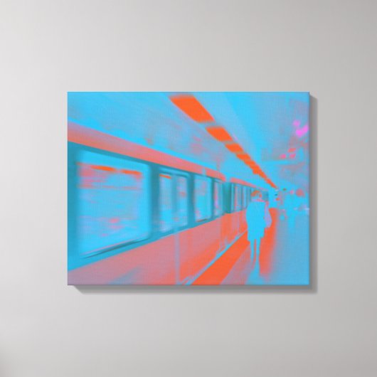 青いオレンジ色の地下鉄のパリの女性の芸術 キャンバスプリント (正面)
