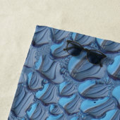 青いガラスに穏やかな雨滴 ビーチタオル (インサイチュ)