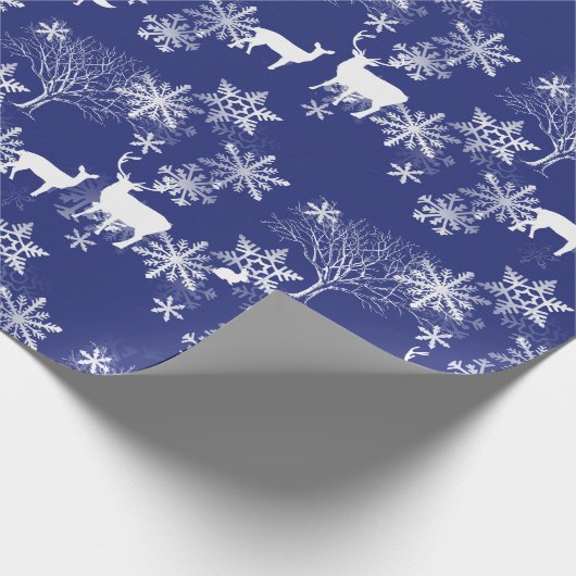 青いギフト用包装紙の雪の森のシカのバニーのキツネ ラッピングペーパー (角)