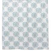 青いクリスマスの雪の結晶、冬の吹雪パターン シャワーカーテン (正面)