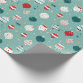青いクリスマスオーナメントの漫画のパターン ラッピングペーパー (角)