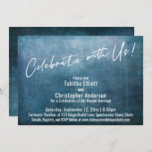 青いグランジに手書きで「私たちと一緒にお祝いしよう」 招待状 (正面/裏面)