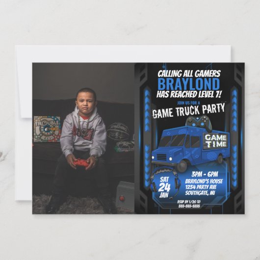 青いゲームトラックの誕生日パーティーの写真招待状 招待状 (正面)
