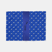 青いサッカーボールパーソナライズされたを名付ける フリースブランケット (正面(横))