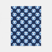 青いサッカー|のフットボールパターン フリースブランケット (正面)