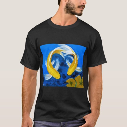 青いスイレンの池の絵画にいる2匹の金色の鯉の魚 Tシャツ (正面)