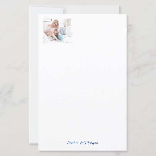 青いスクリプトの写真と名前 (正面)