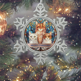 青いステンドグラスに浮かぶクリスマスの猫たち スノーフレークピューターオーナメント