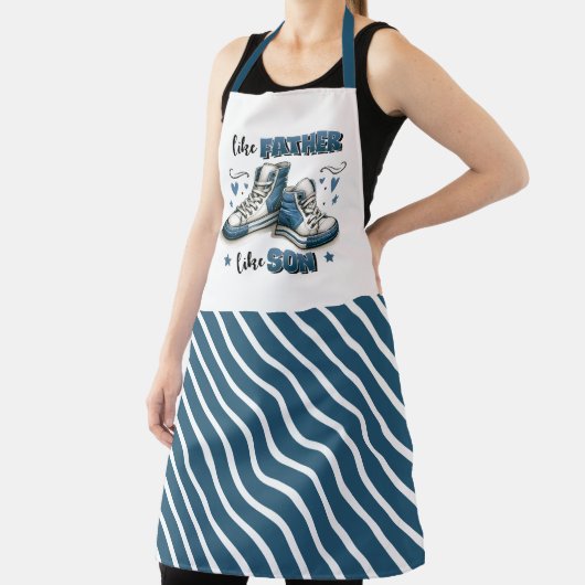 青いスニーカー父親のように、息子のように エプロン (インサイチュ)