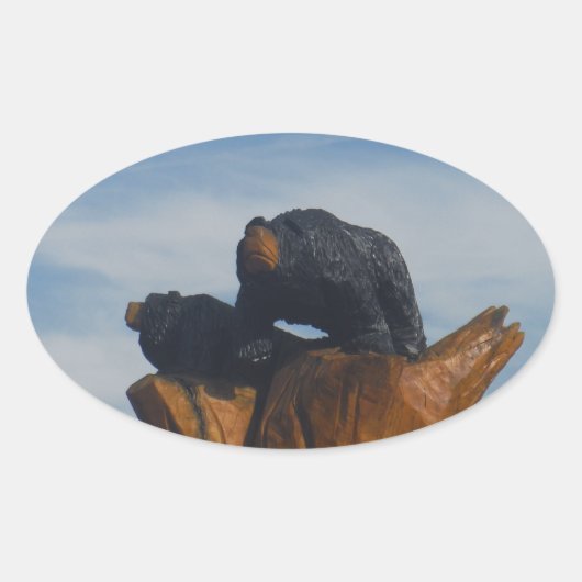 青いスモークの山々の空と木の茂った黒い髭 楕円形シール (正面)