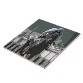 青いセラミックタイルの騎手を持つ競走馬 タイル (側面)