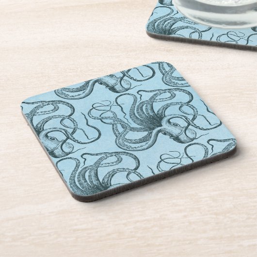 青いタコ コースター (左側)
