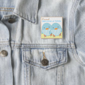 青いダッキーの対の男の子の誇りを持ったな祖母Pin 缶バッジ (インサイチュ)