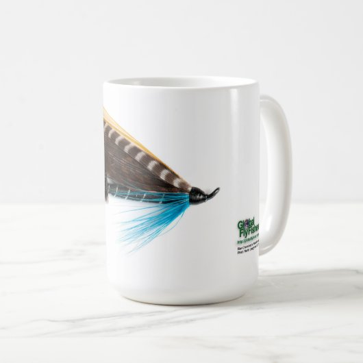 青いチャームのサケはマグを飛ばします コーヒーマグカップ (正面右)