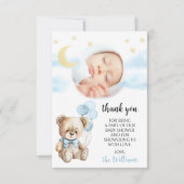 青いテディベアのバルーン男の赤ちゃんのシャワー写真 サンキューカード (正面)