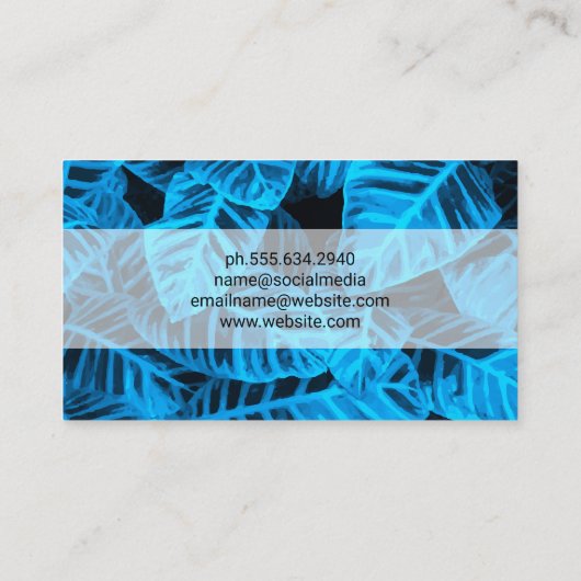 青いトロピカル葉の背景 名刺 (裏面)
