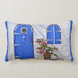 青いドアのスタッコの家の装飾用クッション ランバークッション