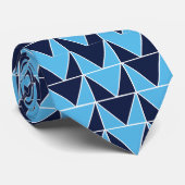 青いネイビーブルーの幾何三角形 ネクタイ (ロール)